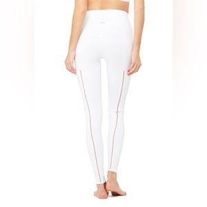 Alo Yoga High-Waist Dash Leggings - White